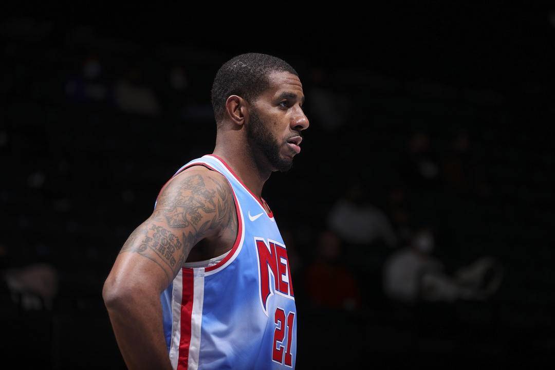 周琦无疑成 周琦无疑成